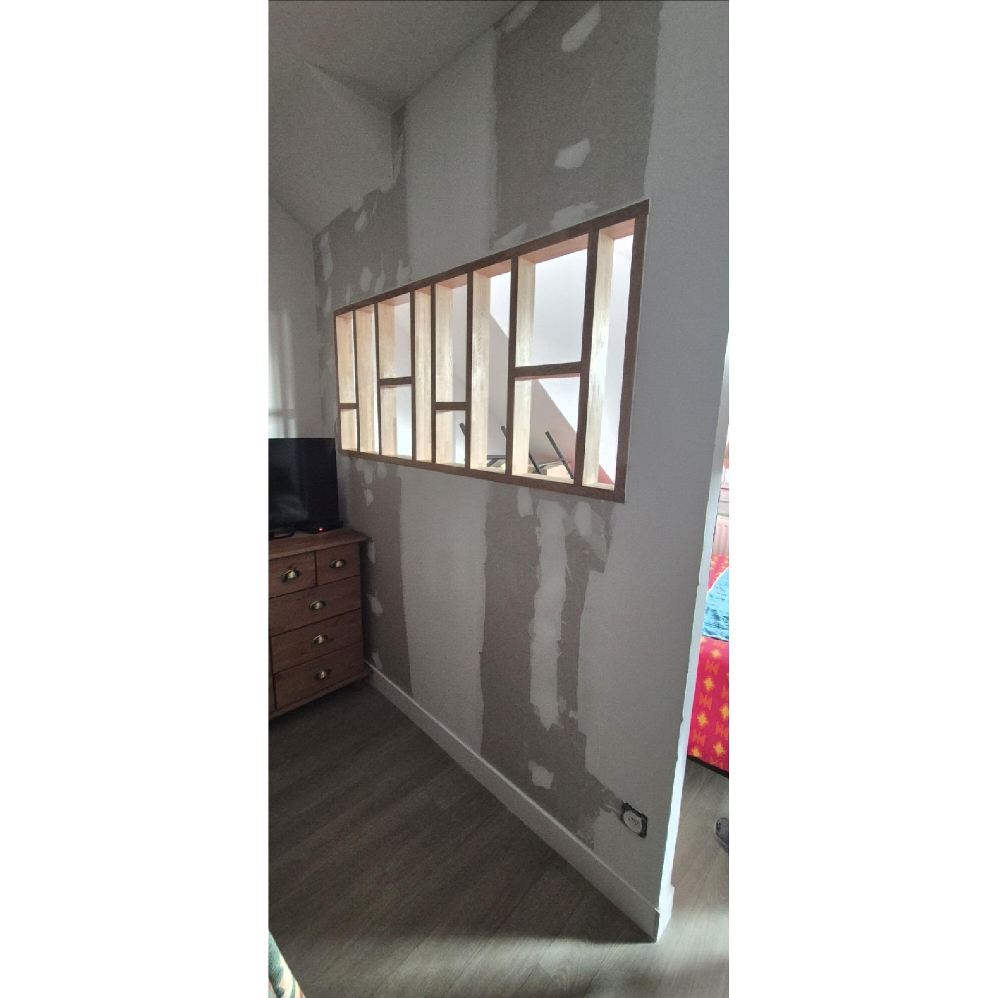 Thibault a install&eacute; un claustra sur mesure avec Voletshop et appr&eacute;cie...